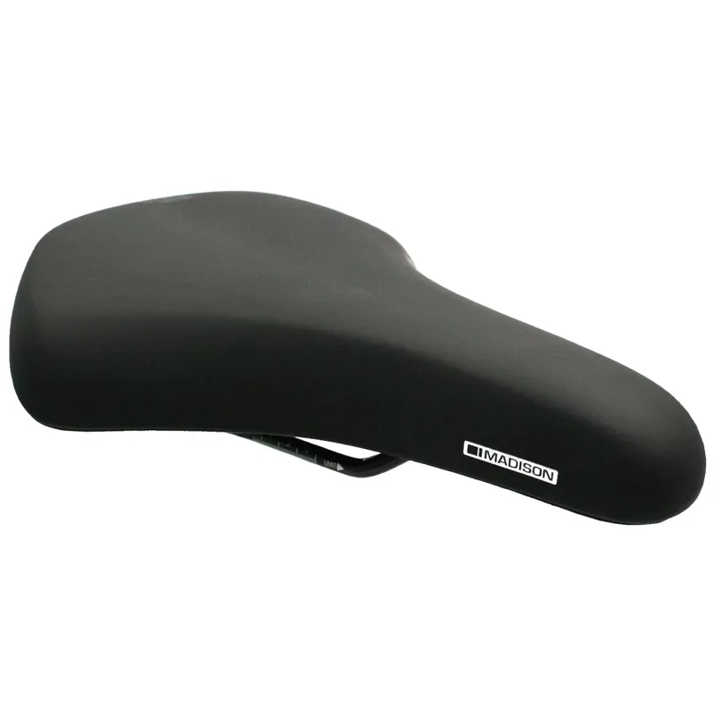 Madison Freewheel U300 GelCel Saddle - Short Fit Black 202 mm x 268 mm