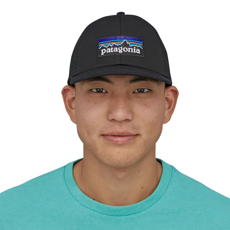Patagonia P-6 Logo LoPro Trucker Cap Unisex Black Hat-1