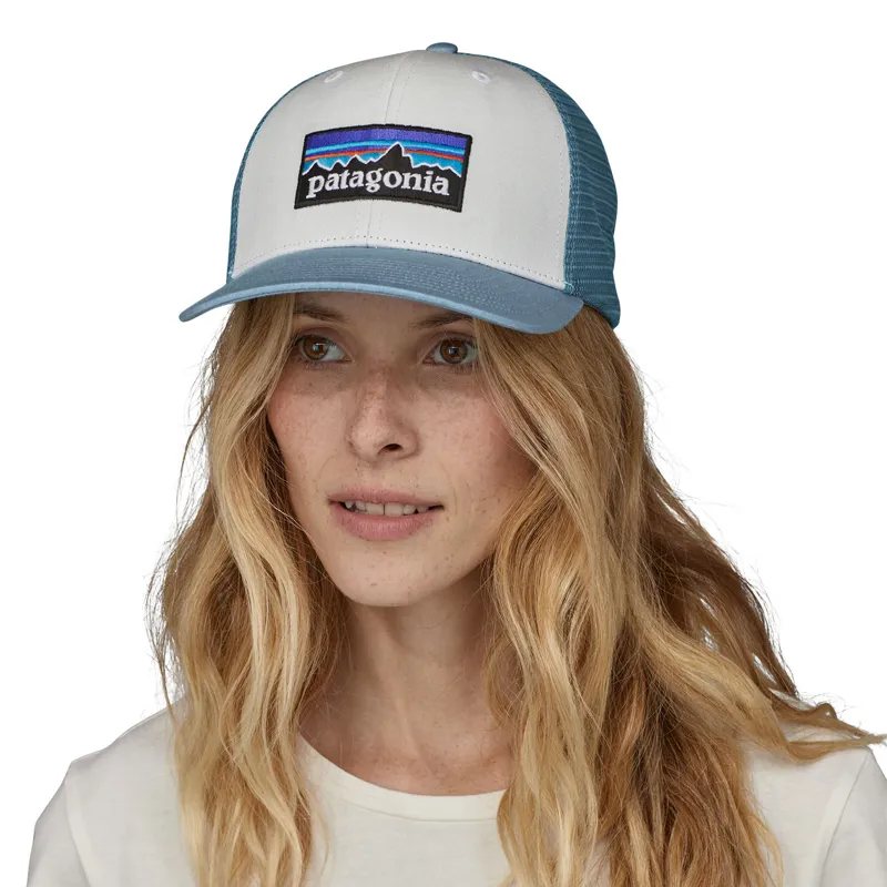 2023 Patagonia P-6 Logo Trucker Cap Unisex White with Light Plume Grey Hat-1