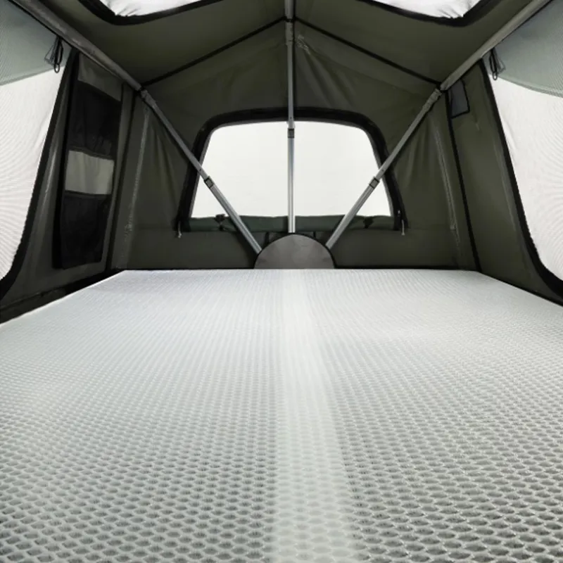 2023 Thule Foothill Anti-Condensation Mat White