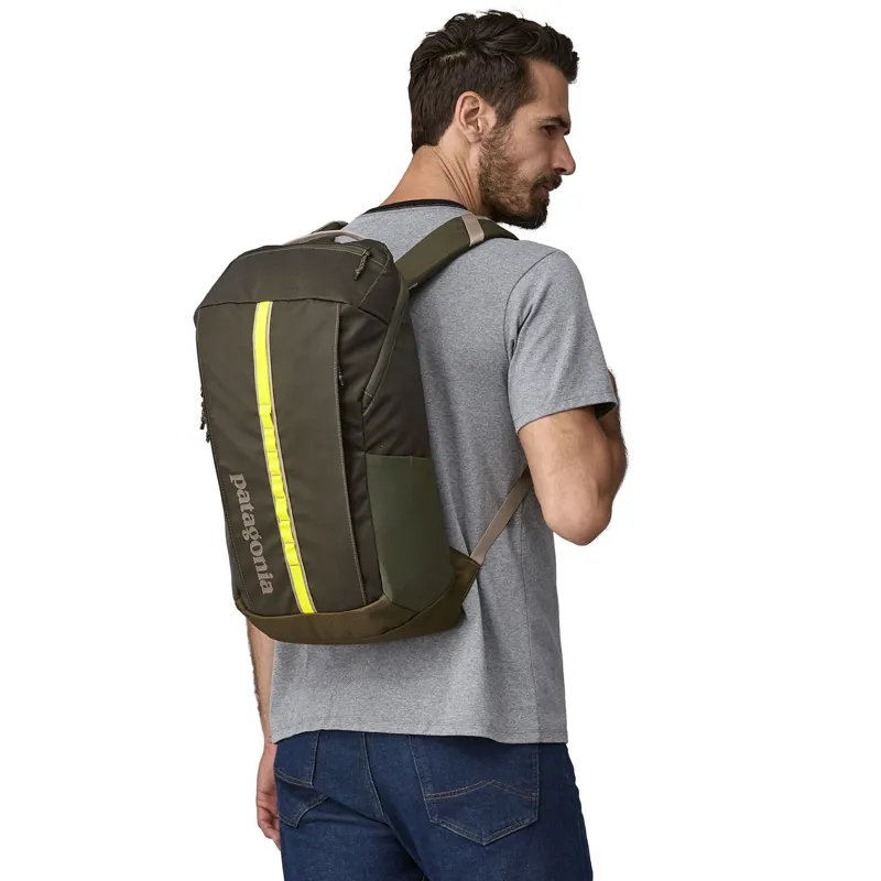 Black Hole Pack 25L Pine Needle Green-2