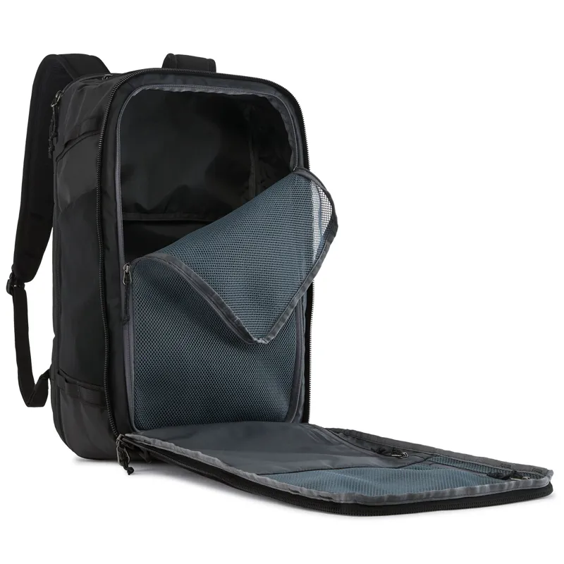 Patagonia Black Hole Mini MLC Black on Black-4