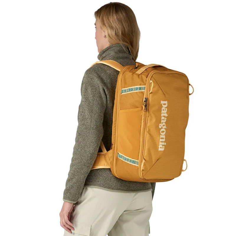 Patagonia Black Hole Mini MLC Pufferfish Gold-1