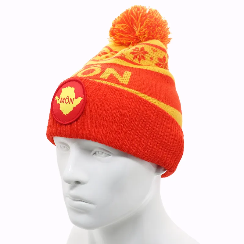 Mon Bobble Hat Unisex One-Size Red / Yellow-3