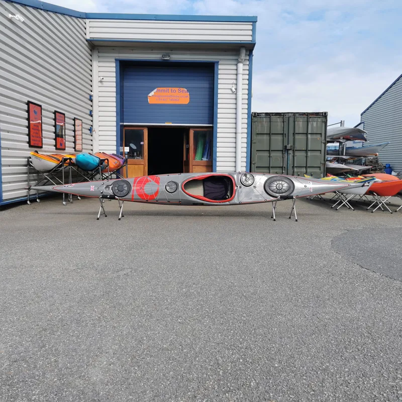 P and H Cetus MV Lightweight Carbon/Kevlar Infusion Grey/Red/White Cosmetic Second