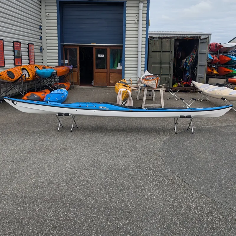 P and H Volan 160 Sea Kayak Classic Construction Anchusa Blue